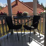Gyoengyi Apartament Héviz