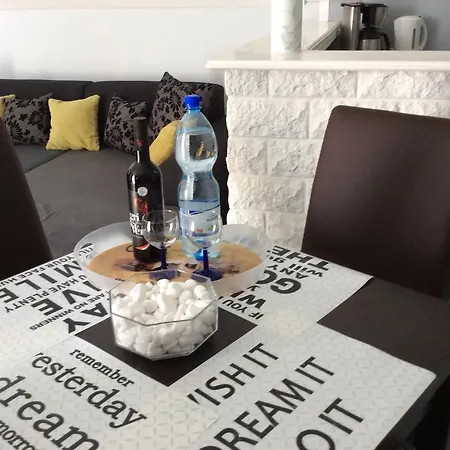 Apartment Gyongyi Heviz