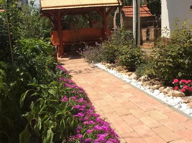 דירה Gyoengyi