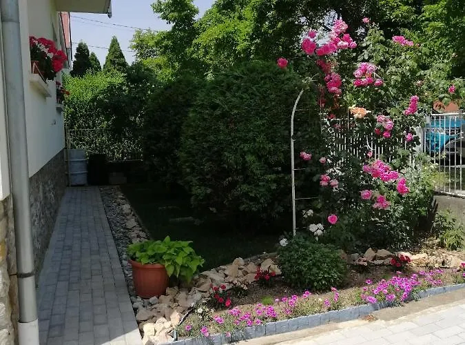 Apartment Gyongyi Hévíz